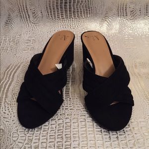 *Never Worn* Target Brand Mules